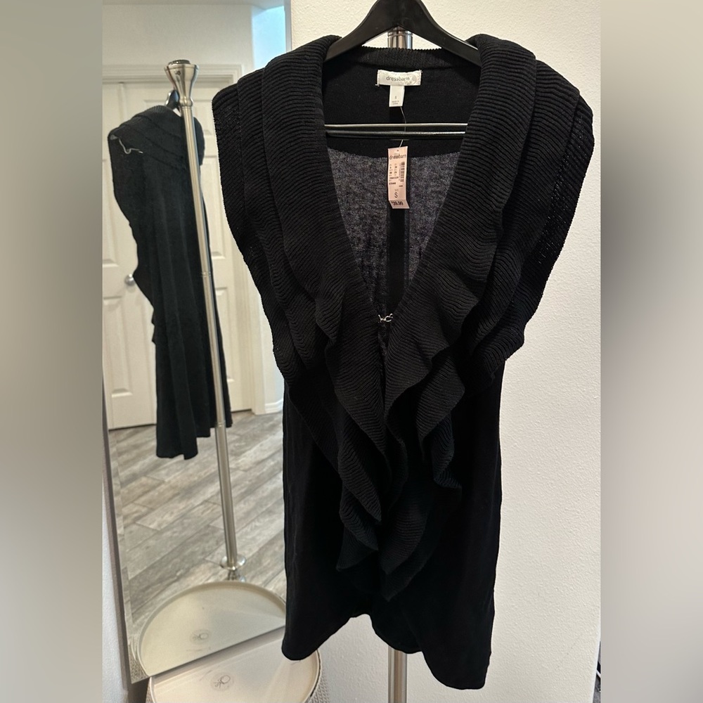 NWT Dressbarn Ruffle Sleeveless Sweater